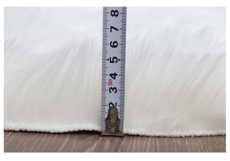 Deluxe Fluffy Faux Sheepskin Rug in Tree Shape