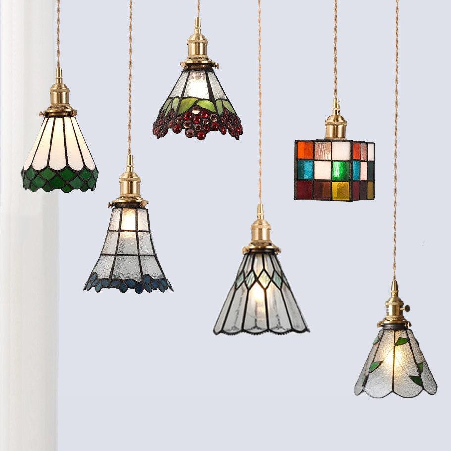 Stained Glass Pendant LED Light in Vintage Style - Bulb Included